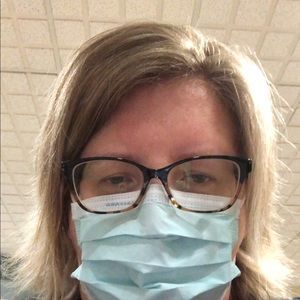 Meet your Posher, Karla